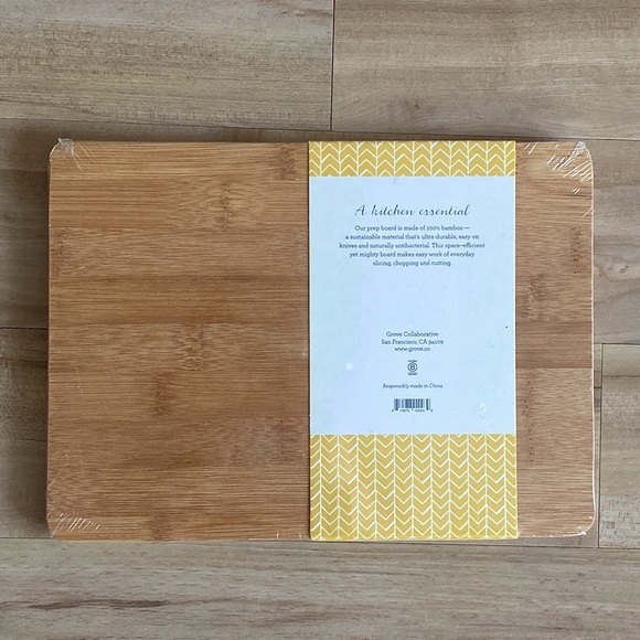 New Bamboo Cutting Board - Picture 2 of 2